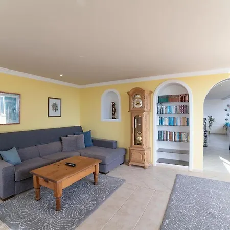 Madora La Asomada Holiday home *